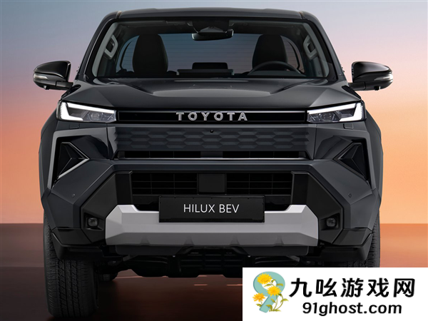 丰田“不死鸟”上新 全新海拉克斯皮卡发布：首次用上纯电