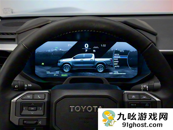 丰田“不死鸟”上新 全新海拉克斯皮卡发布：首次用上纯电