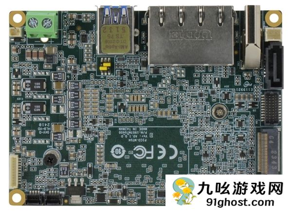 巴掌大全球最小！Intel酷睿Ultra  200首次登陆Pico-ITX主板
