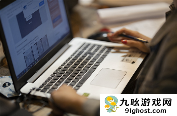 AI浪潮致使“翻译界哈佛”倒闭：有学生哭了两晚担心没工作