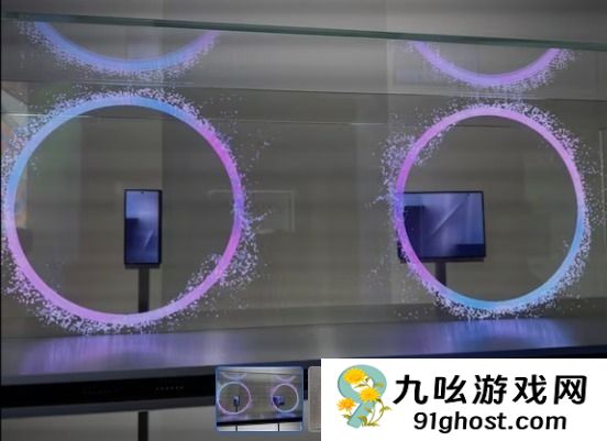 安卓首款三折叠屏！三星Galaxy  Z  TriFold来了：对标华为