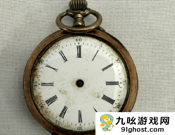 “泰坦尼克”号遇难者怀表将拍卖 价格或超百万英镑