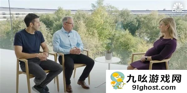 库克被曝最早明年让位CEO：苹果AI落后同行2年