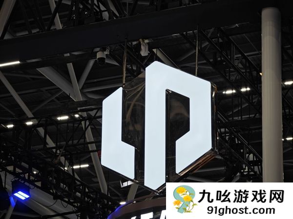 零跑高管：与一汽首个海外车型合作项目已落地 预计明年量产