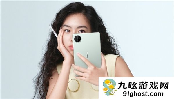 华为MatePad  Mini迎来鸿蒙6升级：更安全、更流畅、更智能的旗舰小平板