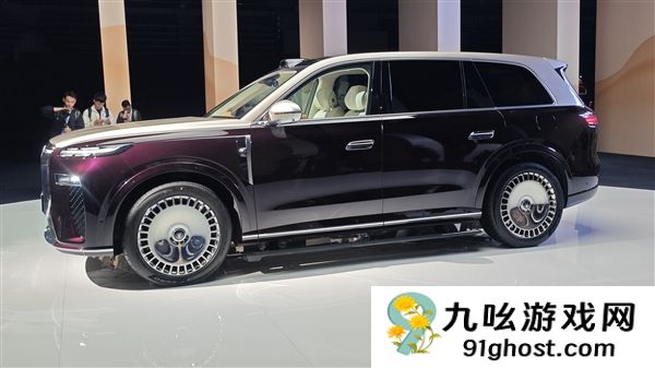 37.99万起 岚图泰山上市：全系65度大电池 华为顶级智驾