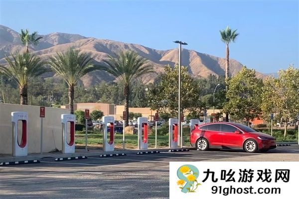 我国汽车充电枪数量已破1800万个 2年内再建1000万个