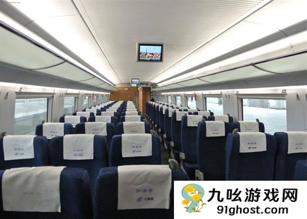 高铁票买到01F座位实为行李架 官方通报：系车型临时变更