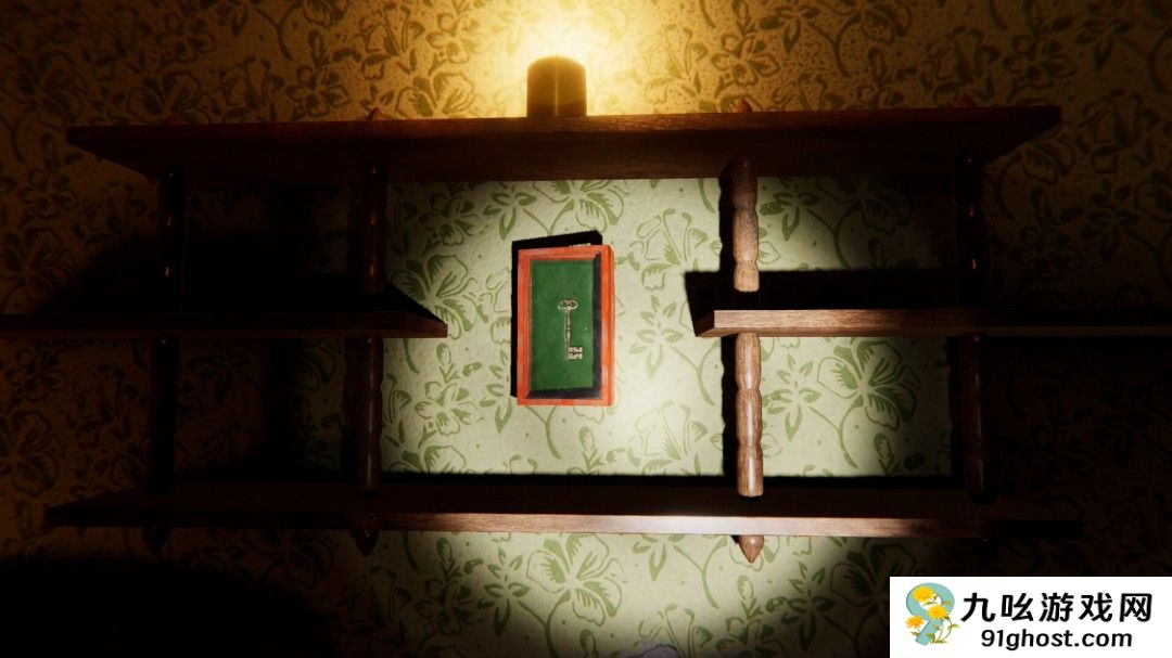 乔尼·埃弗斯的困扰 探索古老豪宅，揭开家族秘密！