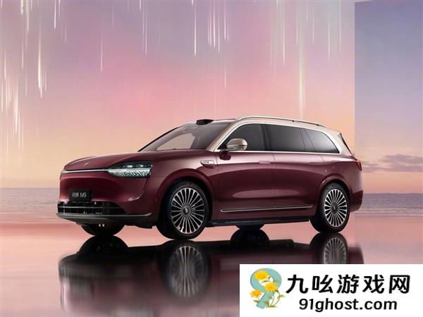 看到鸿蒙智行的MPV  我觉得友商们要紧张起来了