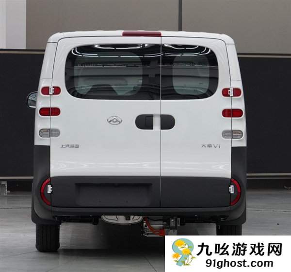 电机塞车轮，双缸做增程 这批工信部新车真让我看傻了