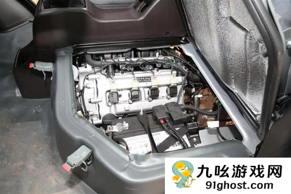 电机塞车轮，双缸做增程 这批工信部新车真让我看傻了