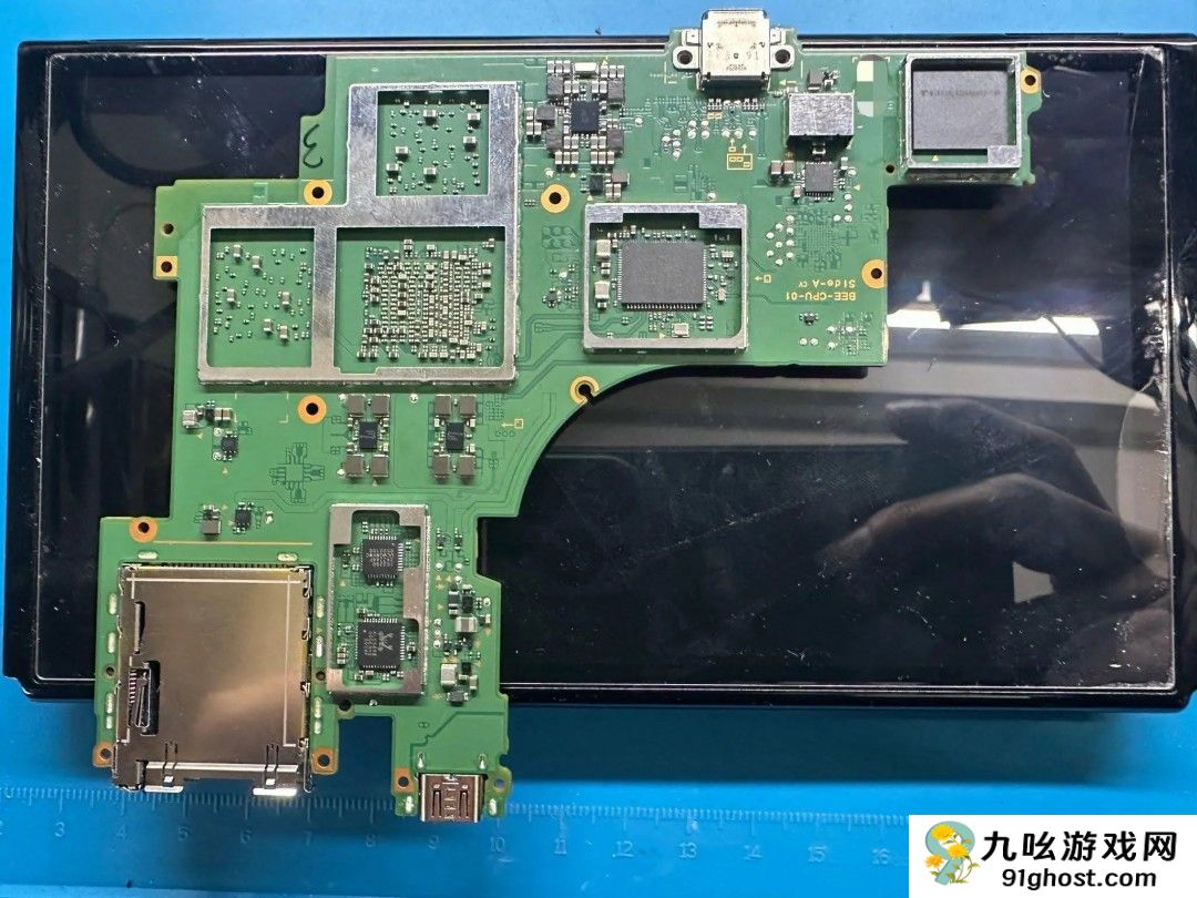 任天堂Switch 2主板照片泄露 继续采用英伟达Tegra芯片