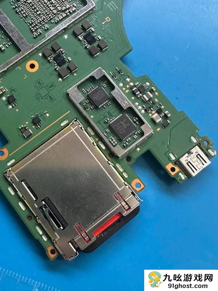 任天堂Switch 2主板照片泄露 继续采用英伟达Tegra芯片