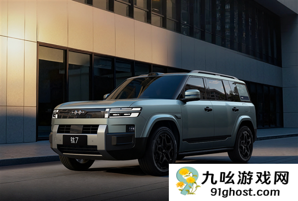 博主劝谏车企别再疯狂出传统家用SUV了：盛赞方程豹钛7走对了路