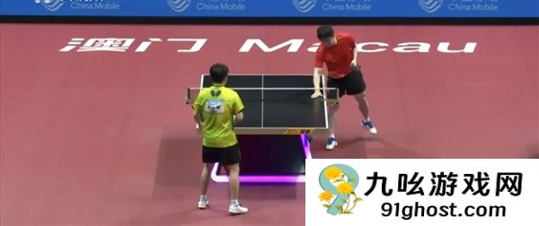 为什么乒乓球员老是摸球台：原来有如此玄机