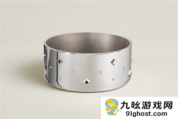 100%不锈钢、法国制造 爱马仕上架新款狗碗：售价超2万元