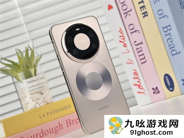 华为王者归来！Mate  80 Pro  Max开箱上手：实力够强够出圈