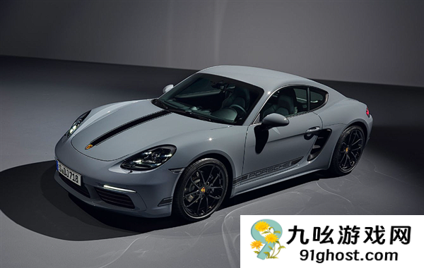 2.0T保时捷开8000公里保养收费近万元 博主韩路：胡闹！