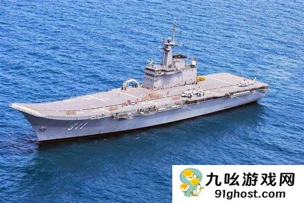 泰国遭遇世纪暴雨41人死亡：派遣航母充当“移动医院”