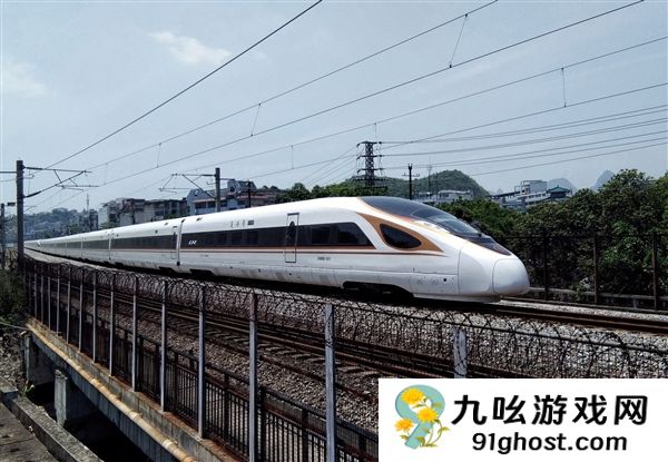 西十高铁全线铺轨贯通：西安至武汉从5小时缩至2.5小时