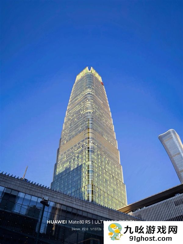 华为Mate  80 RS非凡大师上手：一部细节体验拉满的大师旗舰