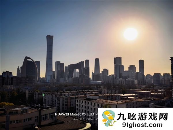 华为Mate  80 RS非凡大师上手：一部细节体验拉满的大师旗舰