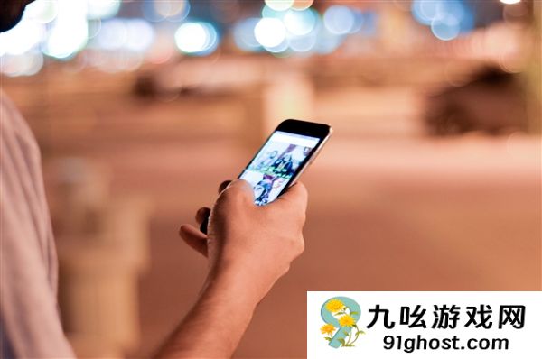 “大字吸睛、小字埋雷”成厂商营销潜规则：专家称严重违反广告法