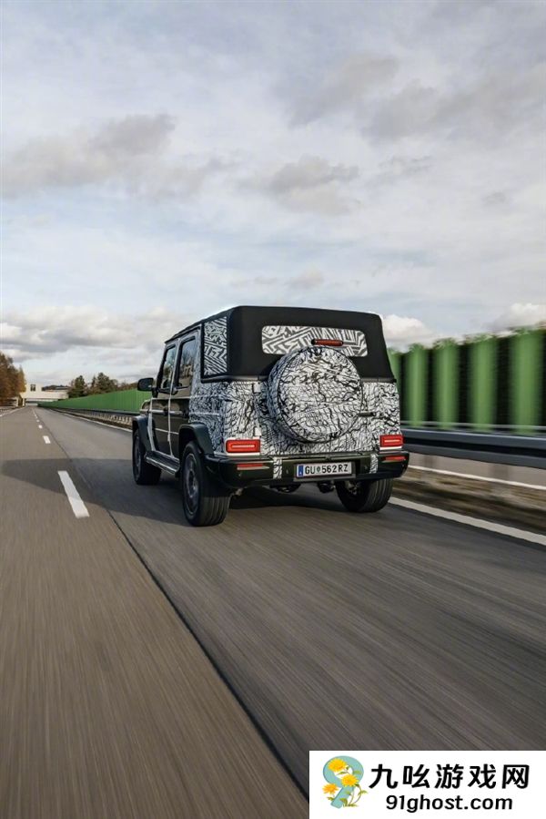 顶奢敞篷回归！全新奔驰大G敞篷版开启路测