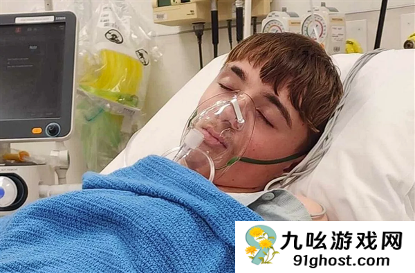 新西兰17岁男孩抽电子烟三年致肺塌陷：小命差点不保