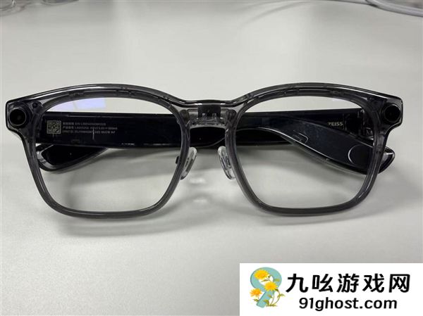 AI眼镜的火 烧到了车圈