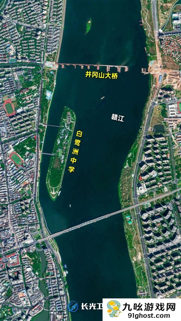 卫星探秘：一座小岛 就是一个重点中学