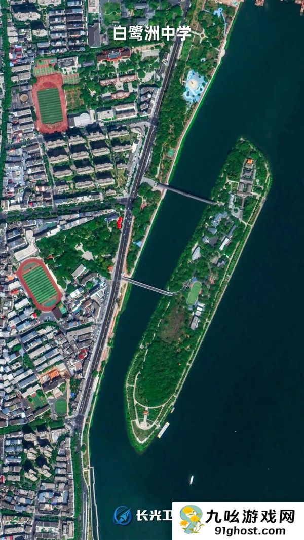 卫星探秘：一座小岛 就是一个重点中学