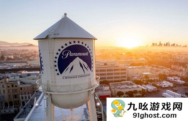 派拉蒙大打出手