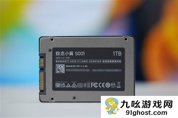 长江存储原厂颗粒！致态小翼S001 1TB  SSD图赏
