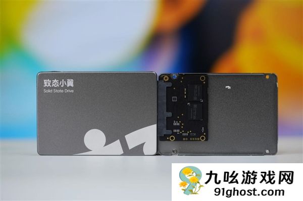 长江存储原厂颗粒！致态小翼S001 1TB  SSD图赏