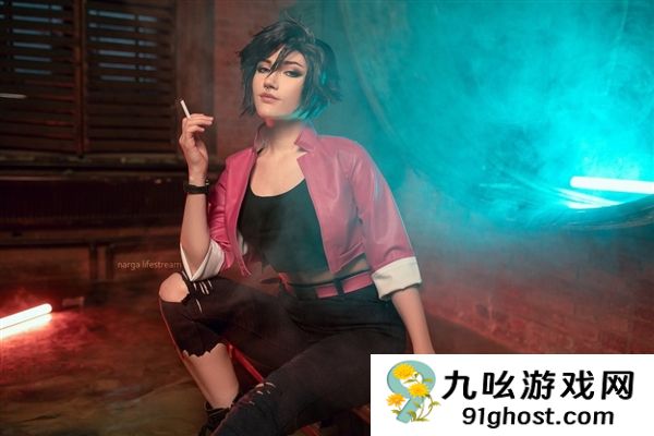 《漫威争锋》白皇后Cos美图 金发女郎大秀美腿