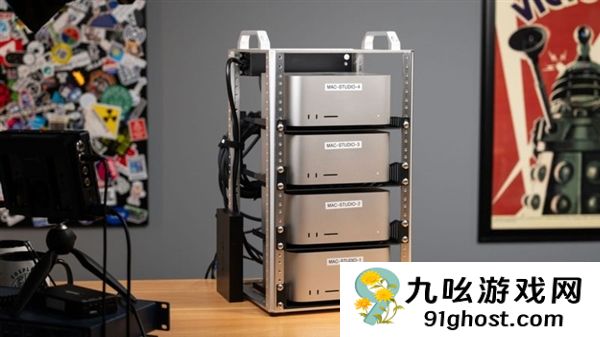 四台Mac  Studio合体变身AI集群！1.5TB内存、硬件成本近30万