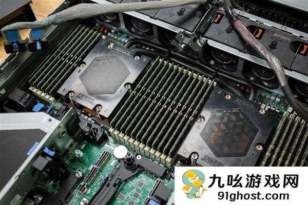 戴尔服务器持续运行4个月：打破圆周率世界纪录！算到314万亿亿