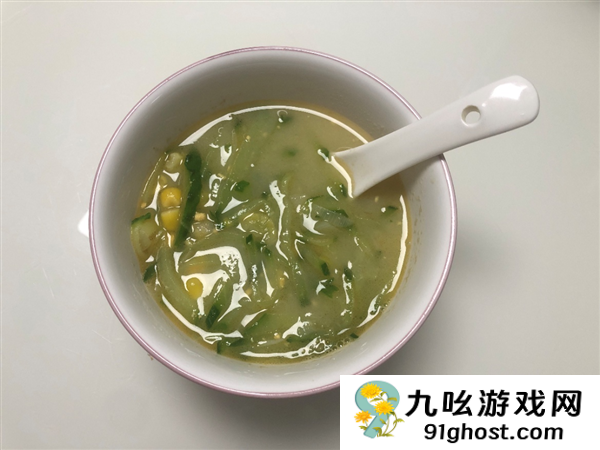 “蛋神”走红网络 鸡蛋到底一天吃几个更健康