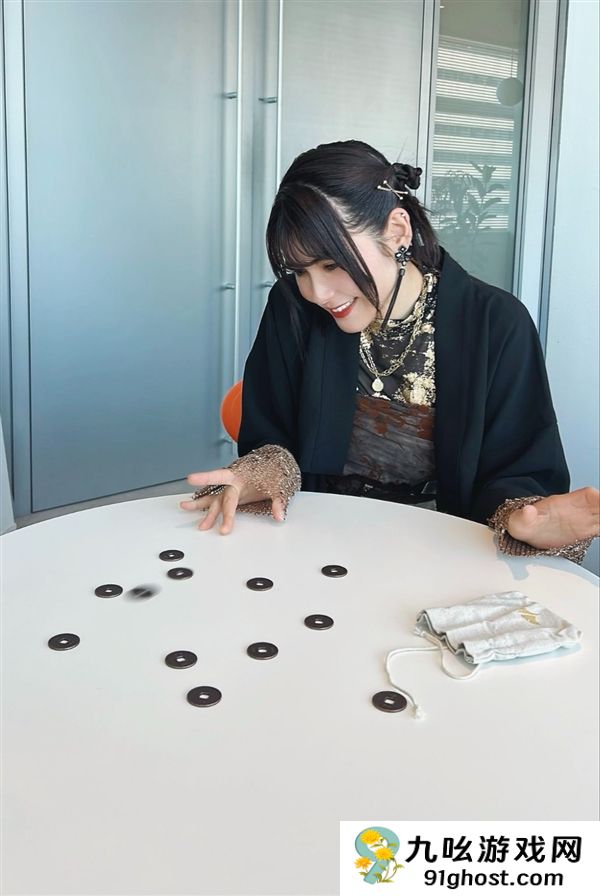 《羊蹄山之魂》女主声优晒个人美照 混血神颜获盛赞