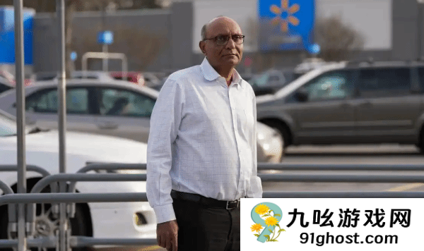 看见小孩快摔倒出手帮忙 美国男子被控绑架 关47天！